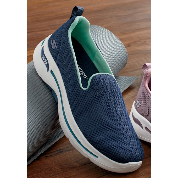 Skechers Women&#39;s GOwalk Arch Fit Grateful Slip-On, , large
